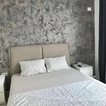 Apartment Eca Navodari
